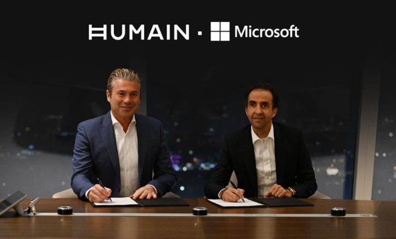 مايكروسوفت وهيوماين تعلنان عن تعاون استراتيجي طويل الأمد لتمكين التحول بالذكاء الاصطناعي في السعودية والمنطقة